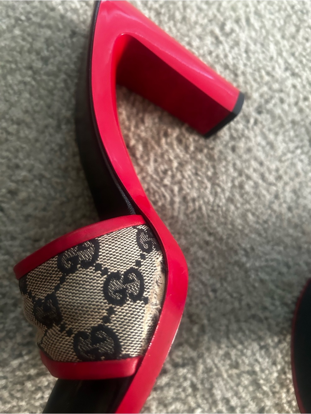 Authentic Gucci Beige Monogram Slide Heels with Red Trim - Picture 11 of 17
